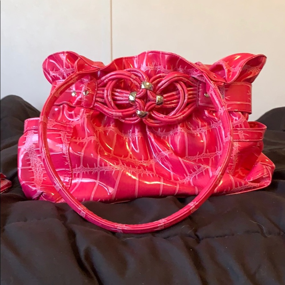 Hot pink purse and matching wristlet wallet
